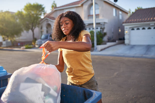 Best Local Junk Hauling  in Greendale, IN